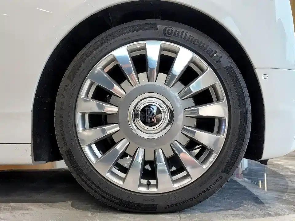 2018 Phantom 6.7T Long Wheelbase — миниатюра 7