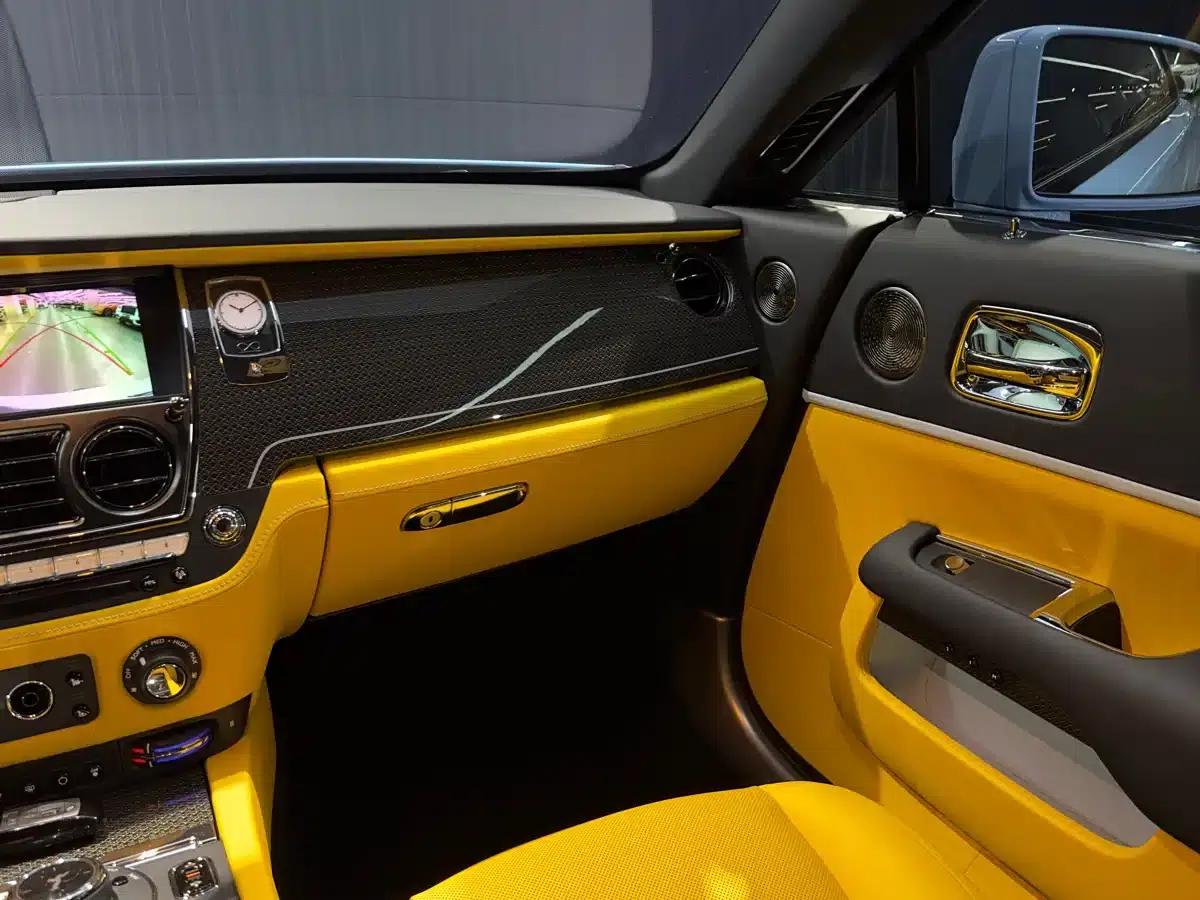 2018 Phantom 6.6T Black Badge — миниатюра 17