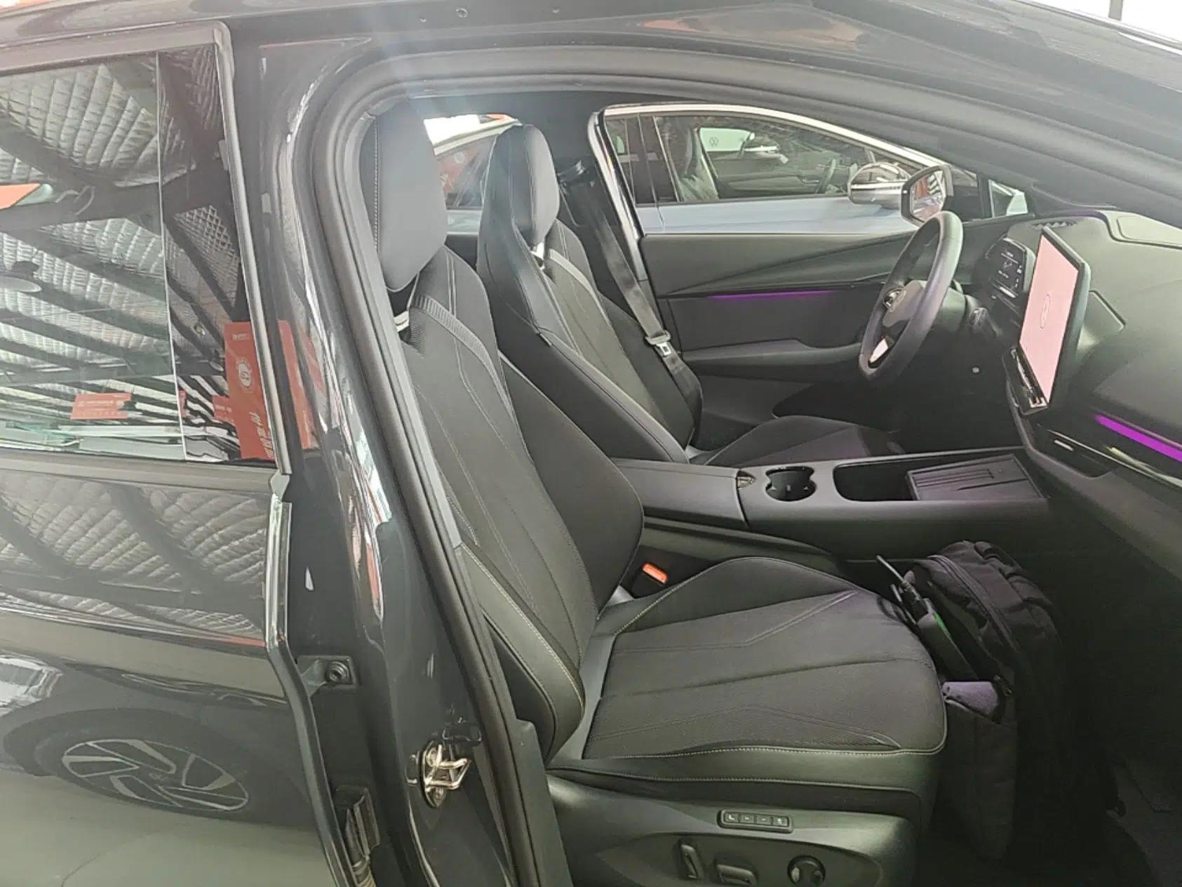 Volkswagen ID.UNYX 2024 Revised Pro Long-Range Version — миниатюра 23