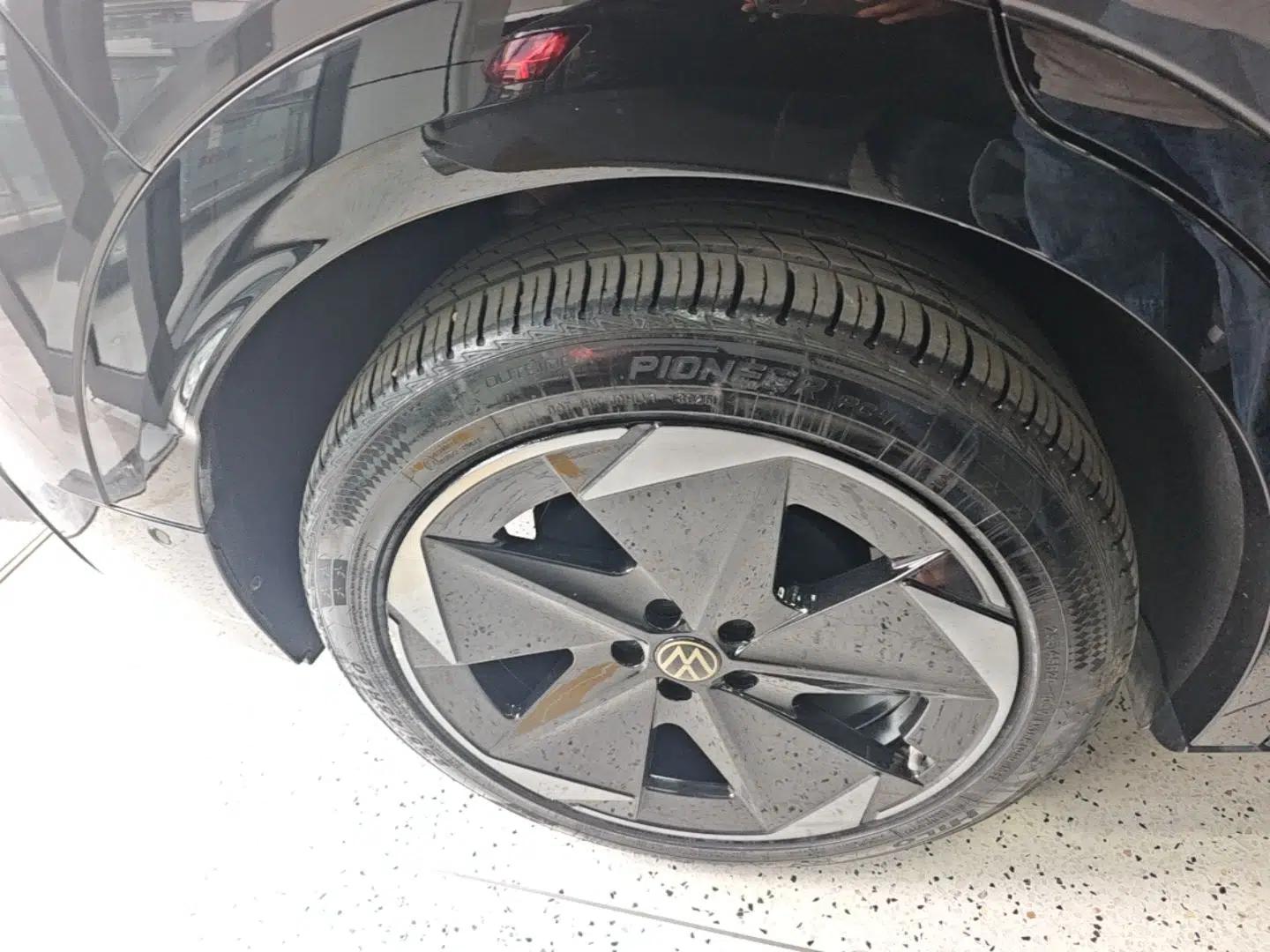 Volkswagen ID.UNYX 2024 Revised Ultra Long-Range Version — миниатюра 10