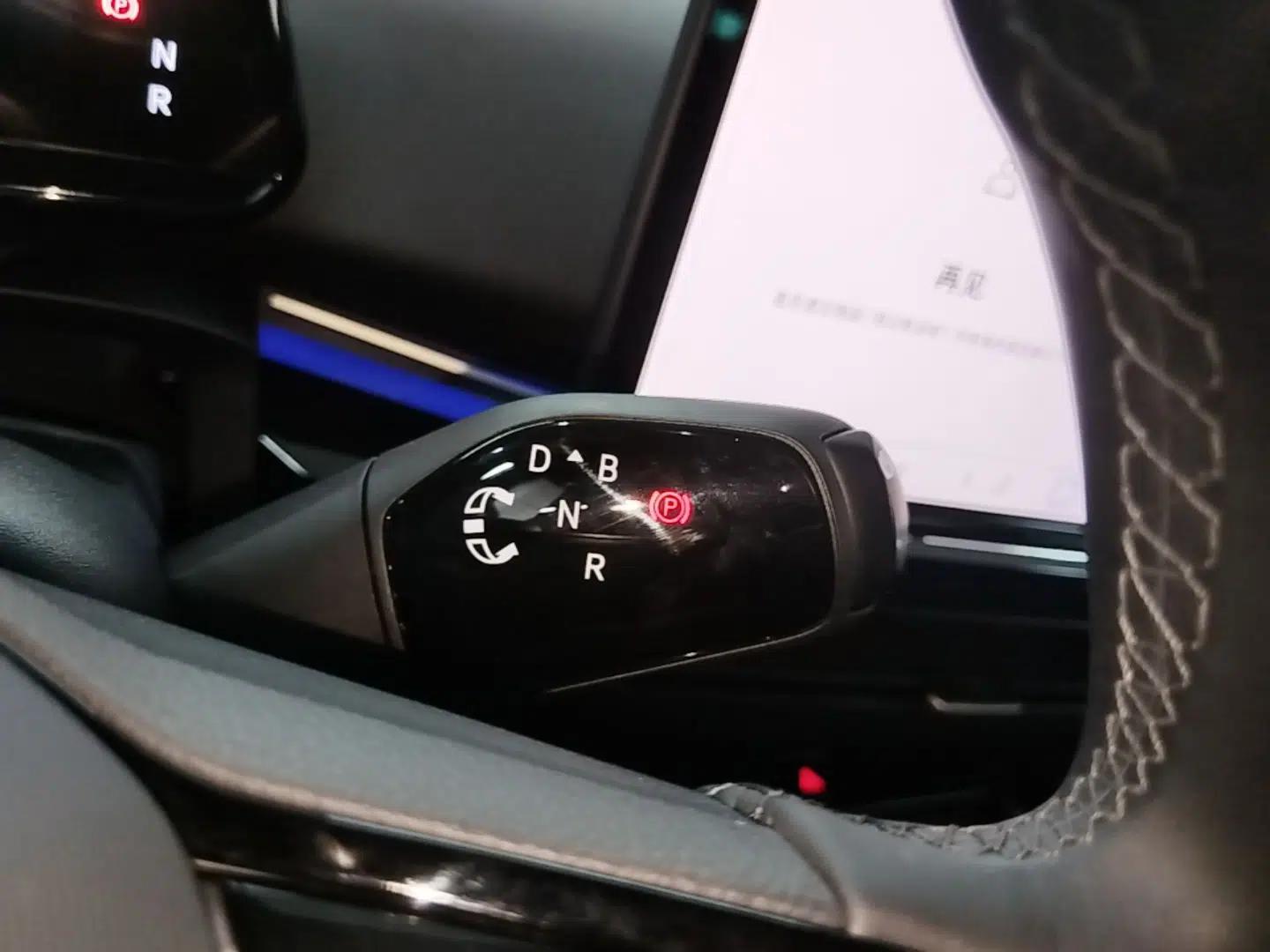 Volkswagen ID.UNYX 2024 Ultra Long-Range Version — миниатюра 17