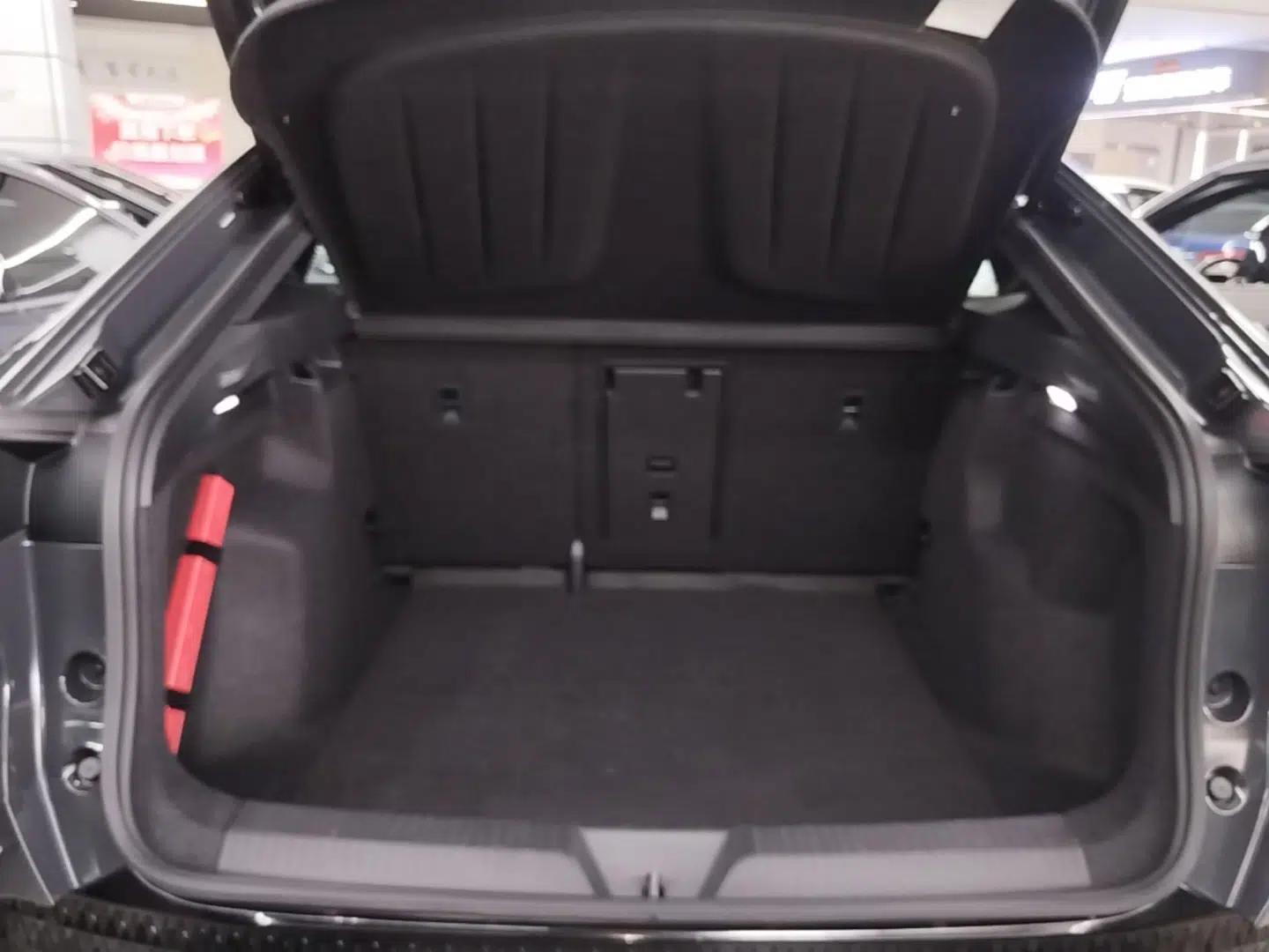 Volkswagen ID.UNYX 2024 Ultra Long-Range Version — миниатюра 22