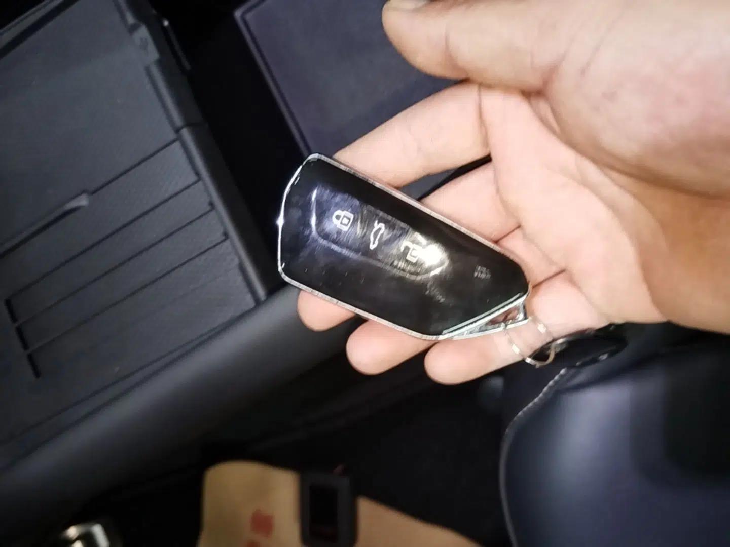 Volkswagen ID.UNYX 2024 Ultra Long-Range Version — миниатюра 12