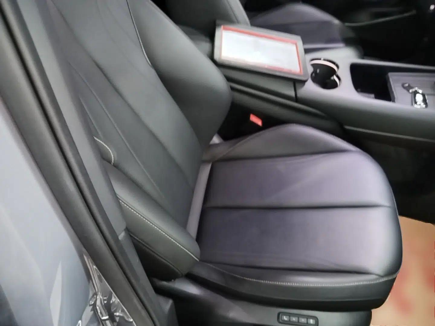 Volkswagen ID.UNYX 2024 Ultra Long-Range Version — миниатюра 23