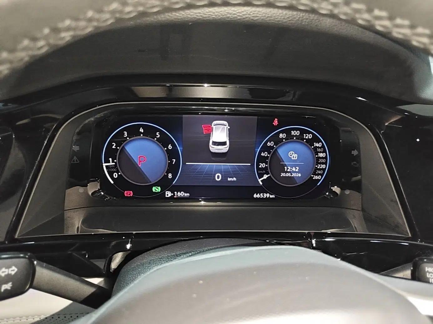 Volkswagen Teramont X 2021 330TSI Two-Wheel-Drive Prestige Luxury Edition — миниатюра 15