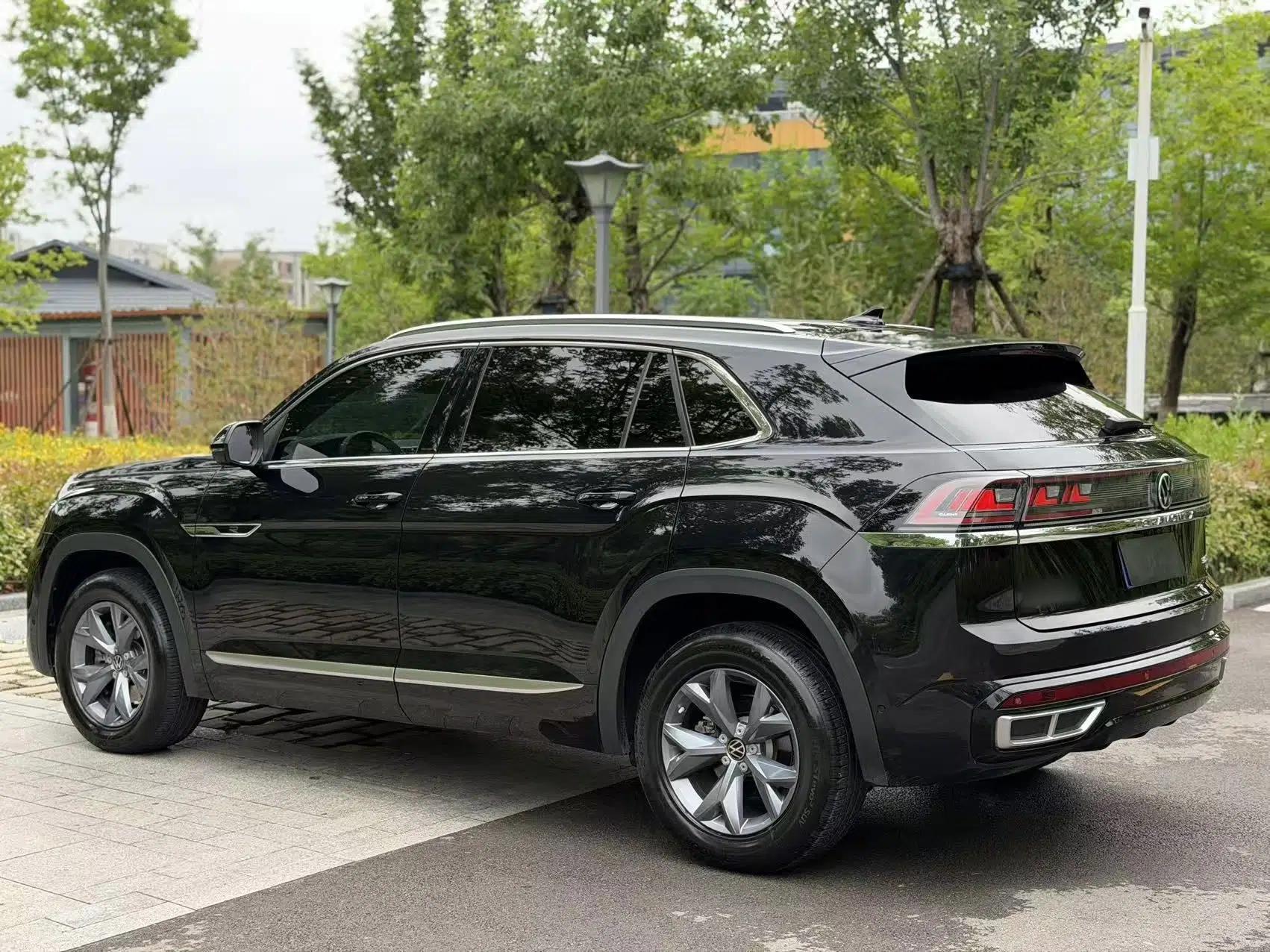 Volkswagen Teramont X 2023 Facelift 380TSI Four-Wheel Drive Luxury Edition — миниатюра 13