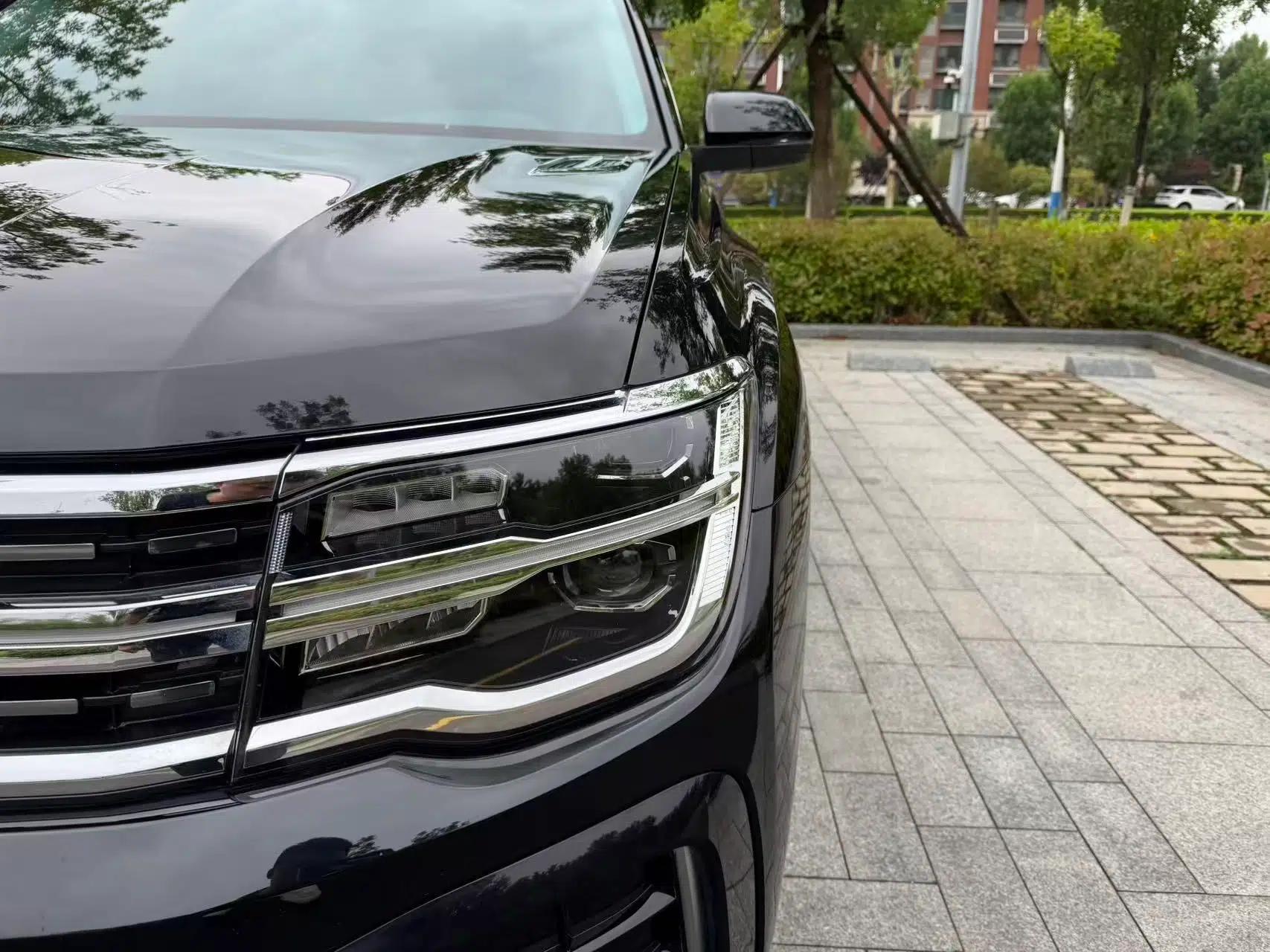 Volkswagen Teramont X 2023 Facelift 380TSI Four-Wheel Drive Luxury Edition — миниатюра 5