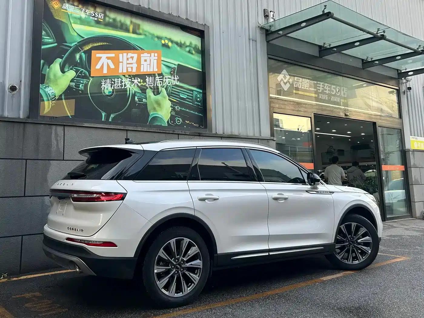 Adventurer 2022 2.0T 2WD Premium Edition — миниатюра 4