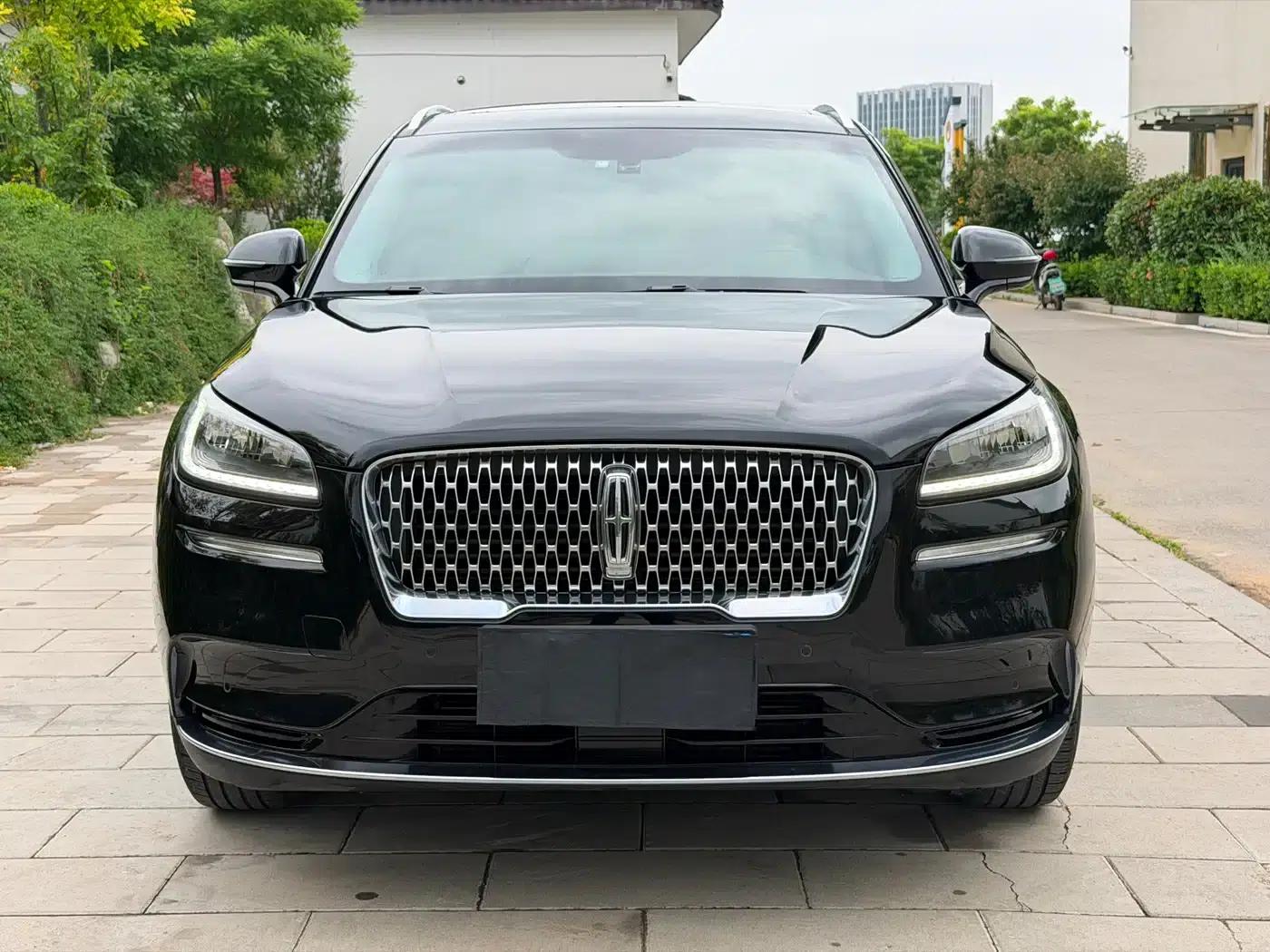 Adventurer 2022 2.0T 2WD Premium Edition — миниатюра 2