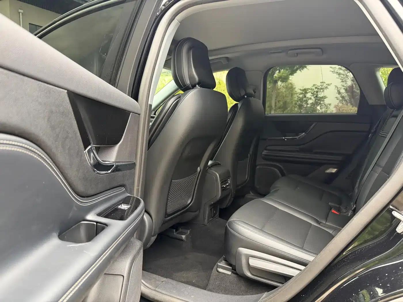 Adventurer 2022 2.0T 2WD Premium Edition — миниатюра 16
