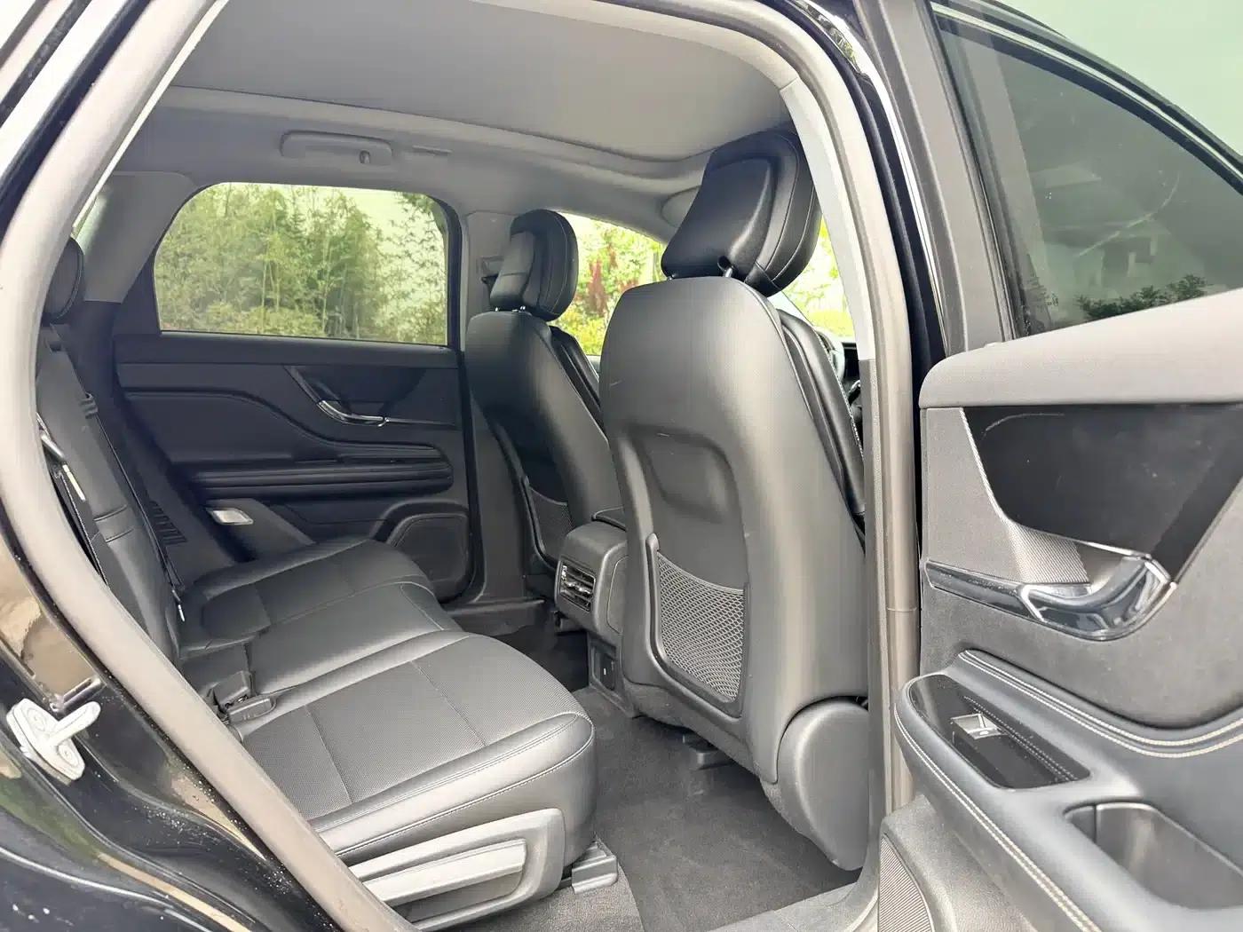 Adventurer 2022 2.0T 2WD Premium Edition — миниатюра 10