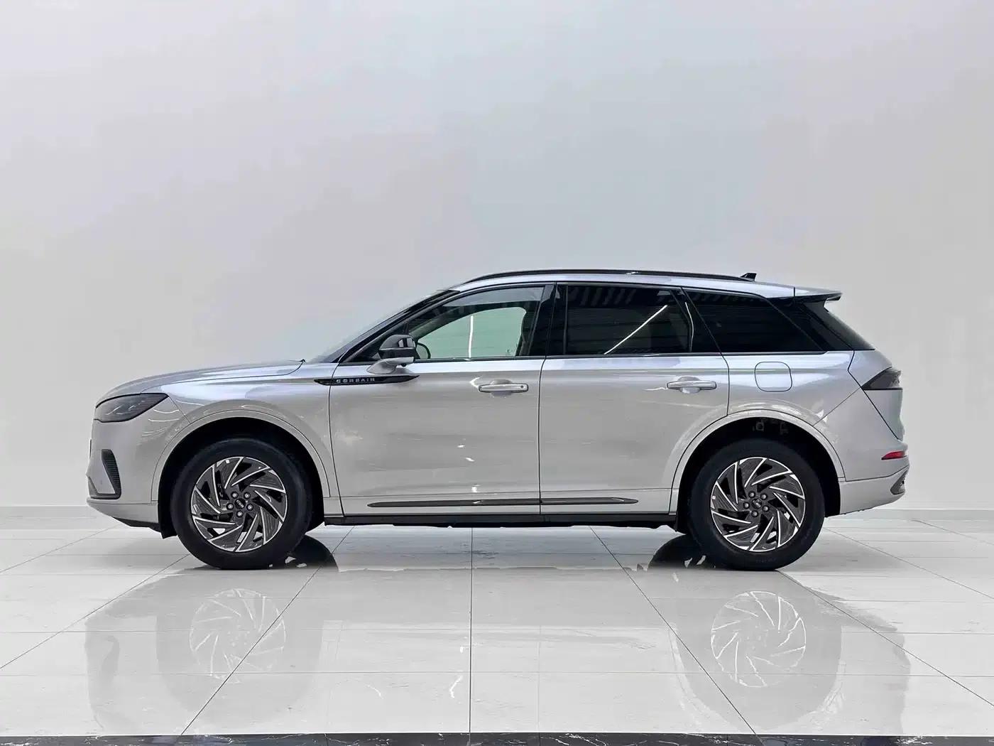 Adventurer 2024 1.5T 2WD Premium Hybrid — миниатюра 8
