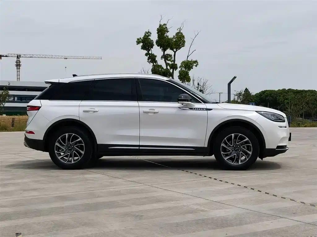 Adventurer 2022 2.0T 2WD Premium Edition — миниатюра 7