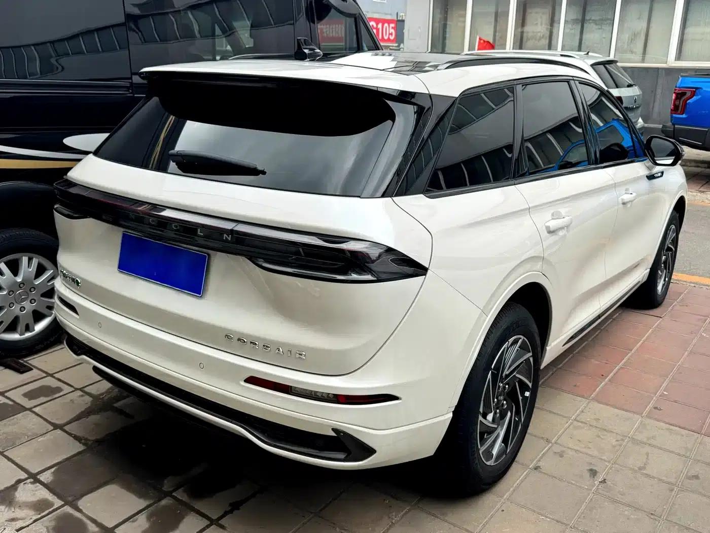 Adventurer 2024 1.5T 2WD Premium Hybrid — миниатюра 17