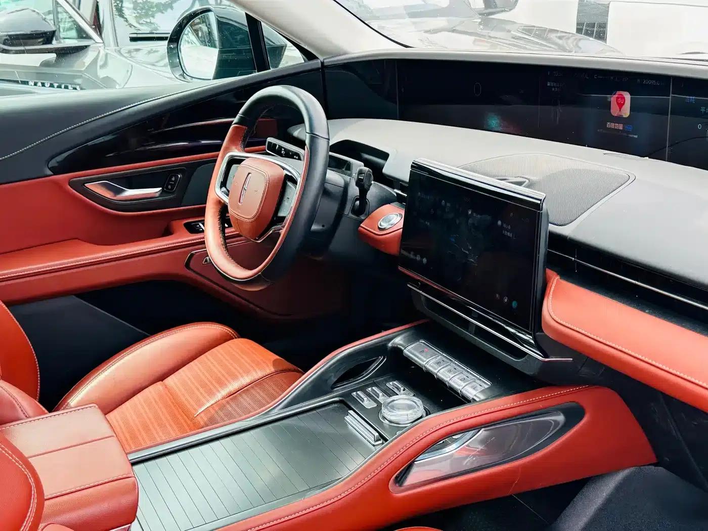 Navigator 2023 2.0T AWD Premium Edition — миниатюра 24