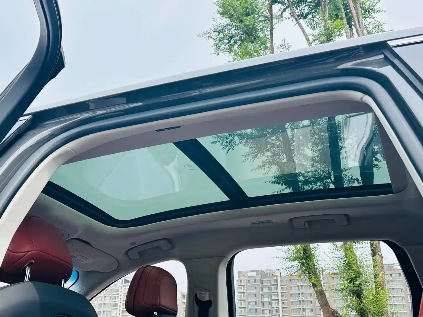 Navigator 2023 2.0T AWD Premium Edition — миниатюра 14