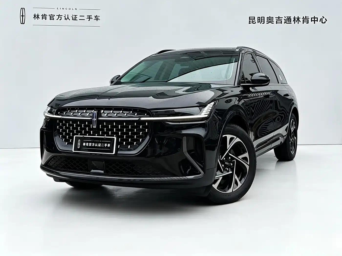Navigator 2025 2.0T AWD Premium Hybrid — миниатюра 1