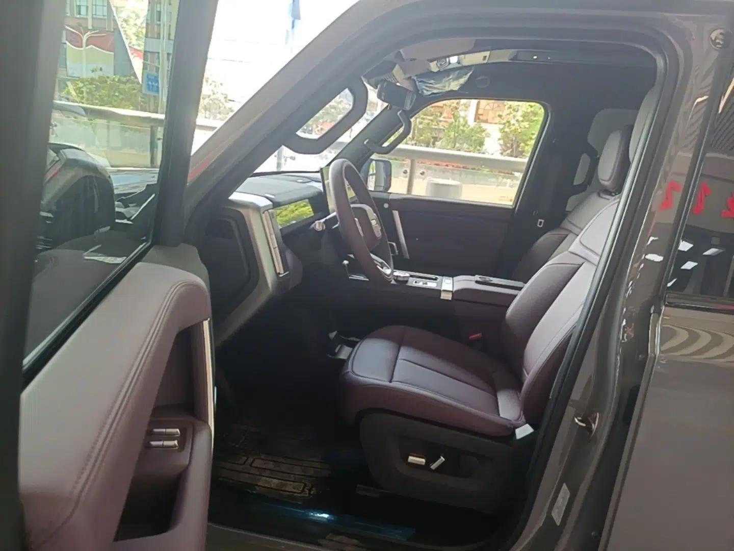 iCAR V27 2026 Model 200KM Four-Wheel Drive Falcon 500 — миниатюра 19