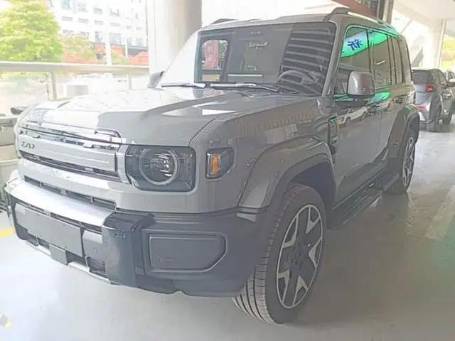 iCAR V27 2026 Model 200KM Four-Wheel Drive Falcon 500