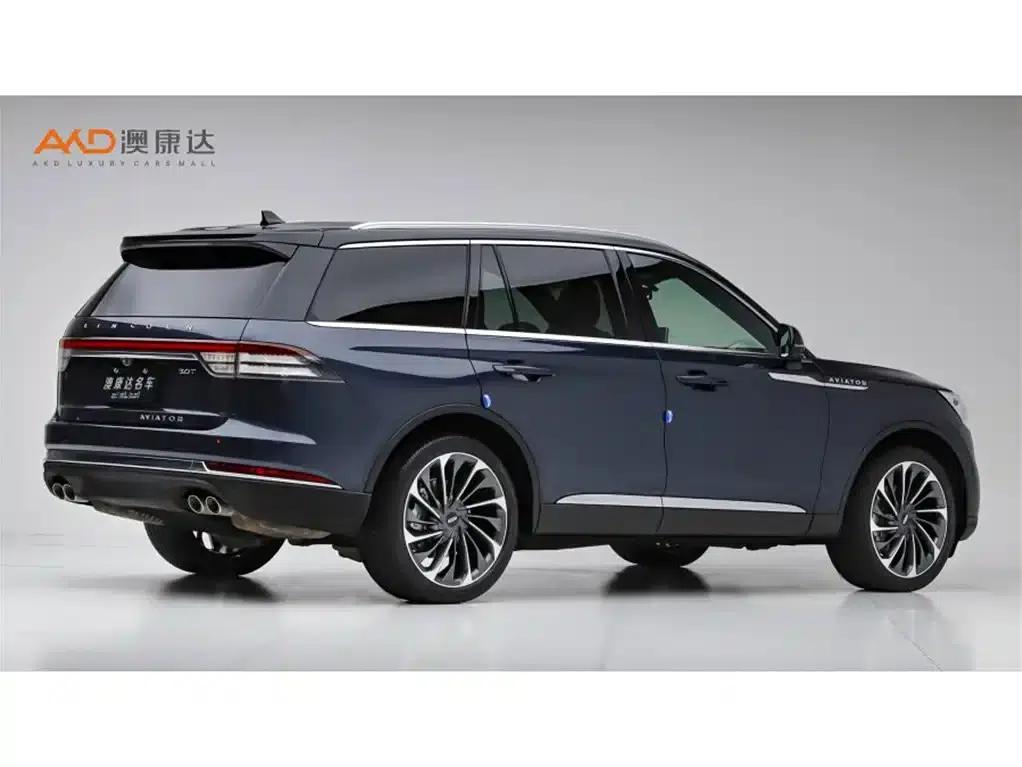 2021 Aviator 3.0T V6 AWD Executive Edition — миниатюра 3