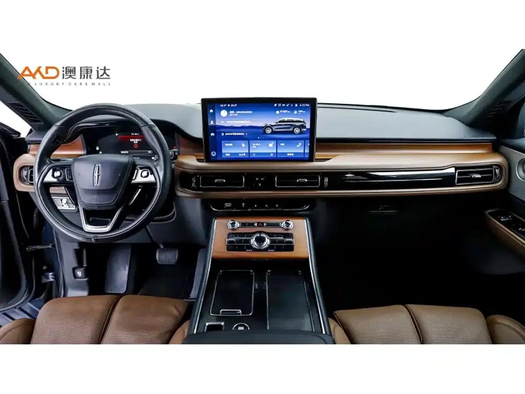 2021 Aviator 3.0T V6 AWD Executive Edition — миниатюра 5