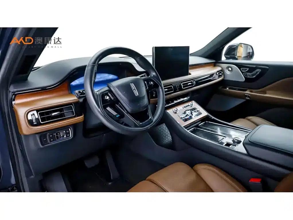 2021 Aviator 3.0T V6 AWD Executive Edition — миниатюра 6
