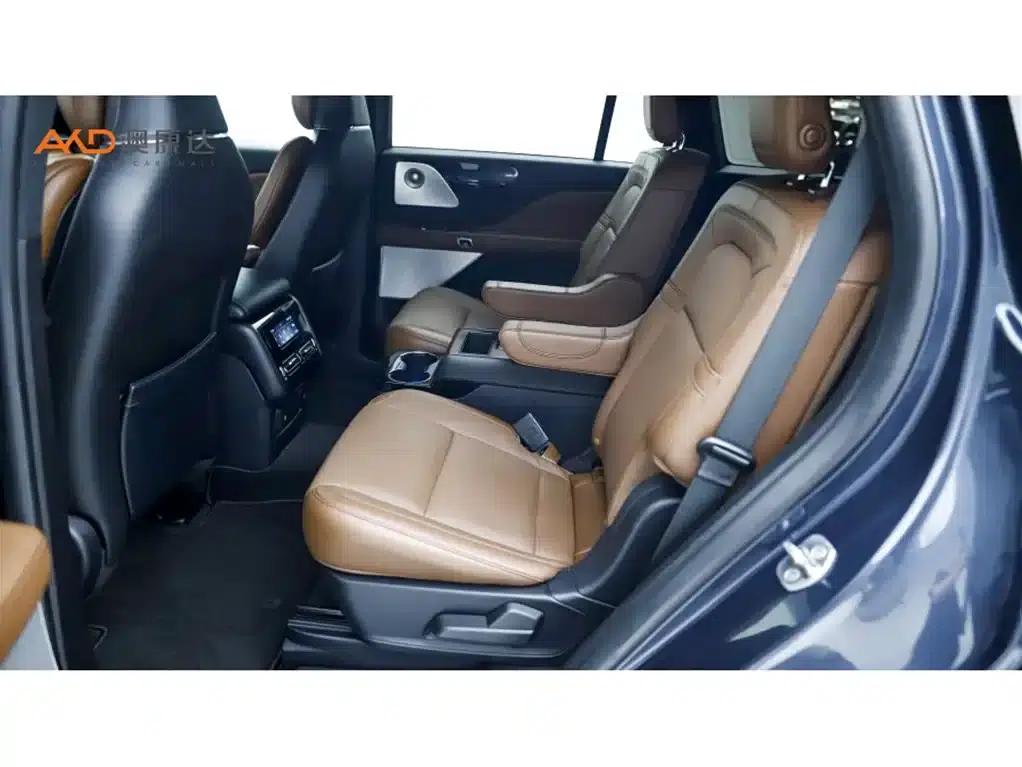 2021 Aviator 3.0T V6 AWD Executive Edition — миниатюра 7