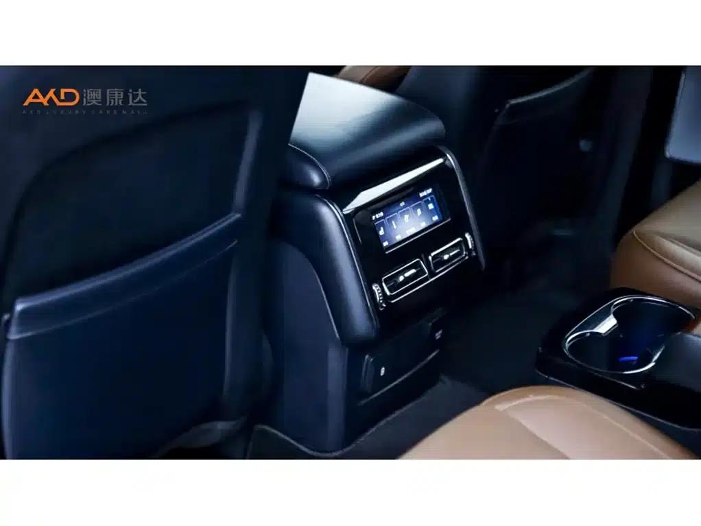 2021 Aviator 3.0T V6 AWD Executive Edition — миниатюра 10