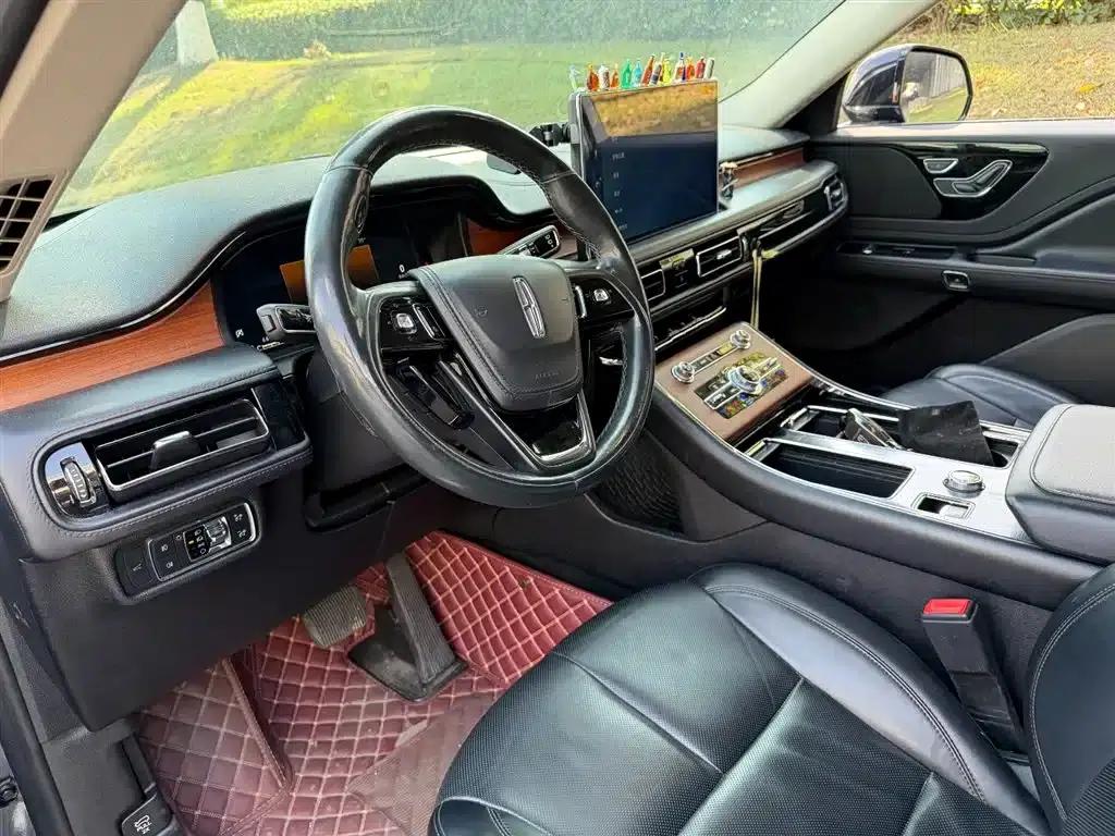 2020 Aviator 3.0T V6 AWD Premium Edition — миниатюра 7