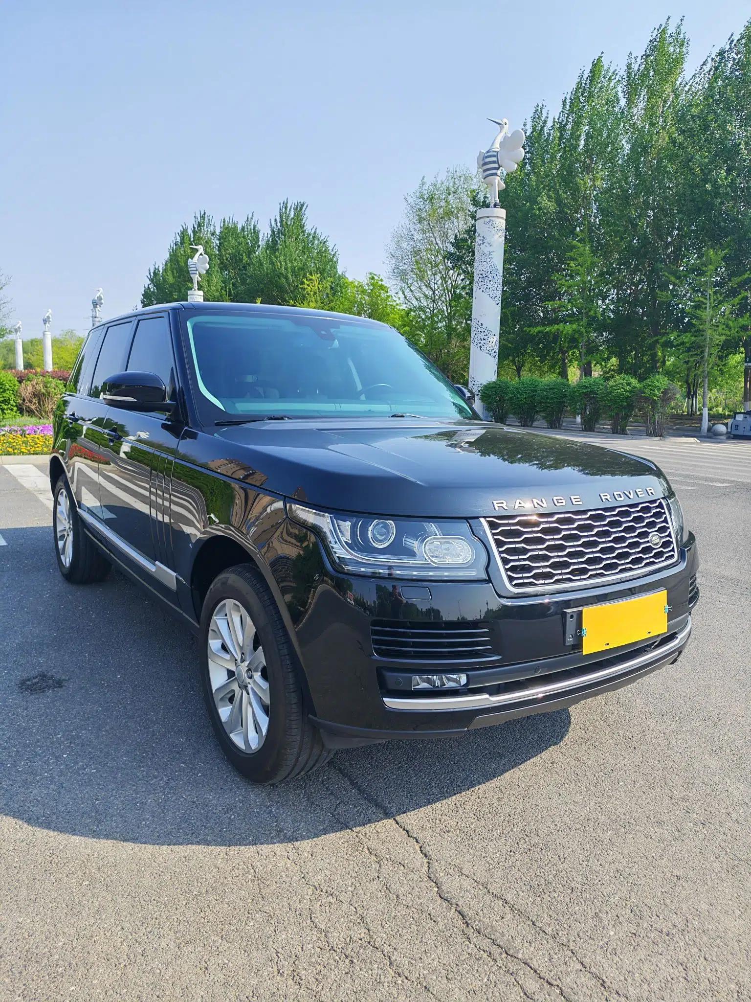 Land Rover Range Vogue  — миниатюра 2