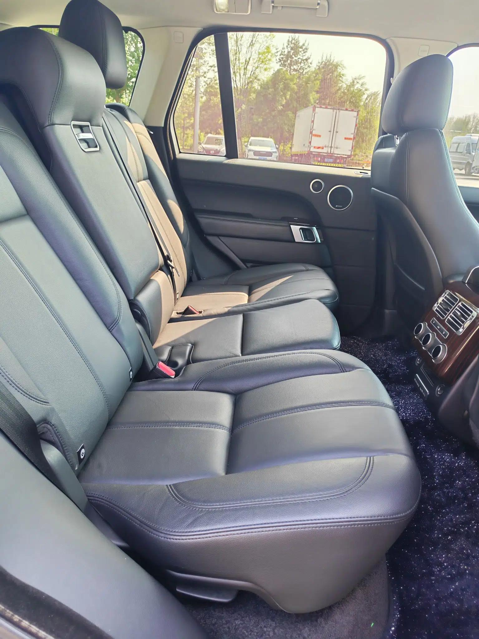 Land Rover Range Vogue  — миниатюра 14