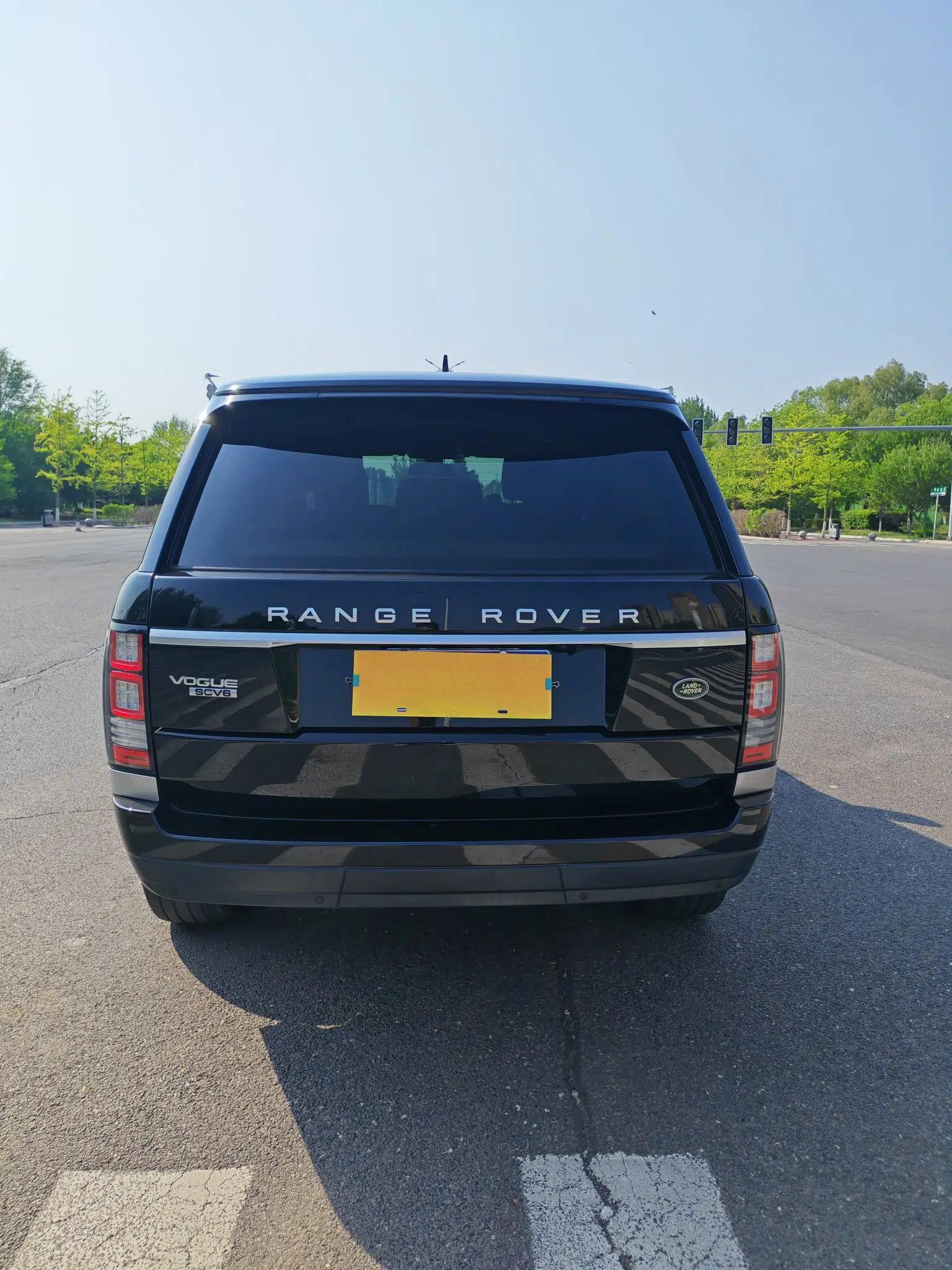 Land Rover Range Vogue  — миниатюра 4