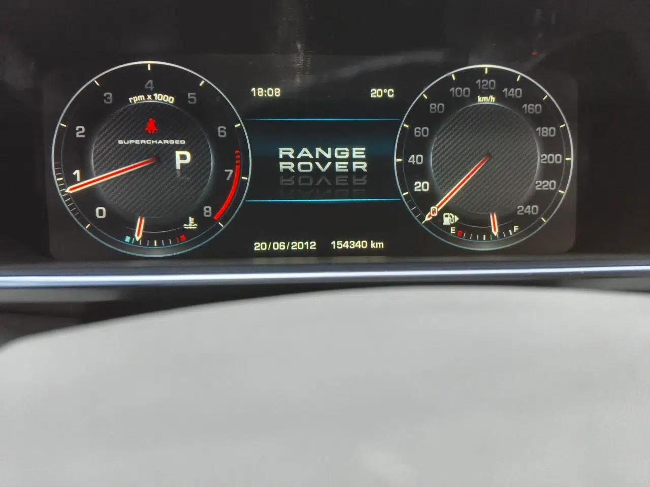 Land Rover Range Vogue  — миниатюра 13