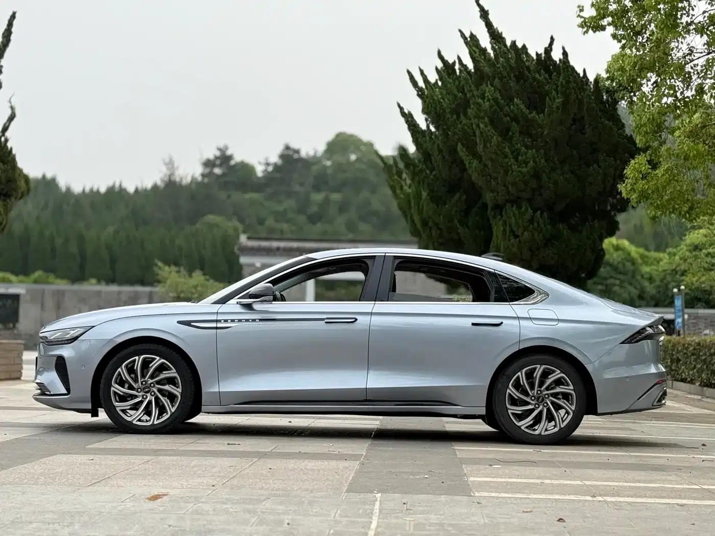 Lincoln Z 2022 i-Enjoy Premium Edition — миниатюра 8