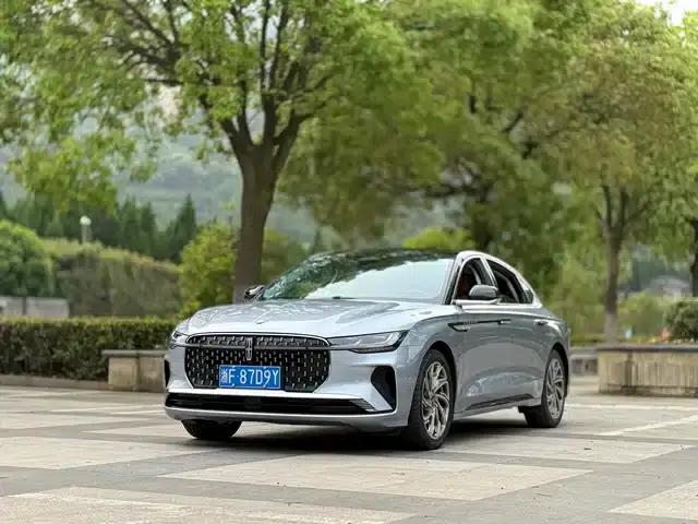 Lincoln Z 2022 i-Enjoy Premium Edition