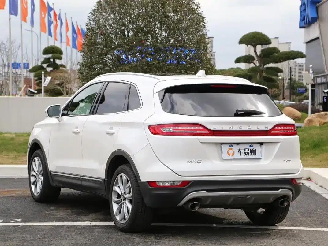 Lincoln MKC 2017 2.0T 2WD Premium Edition — миниатюра 20