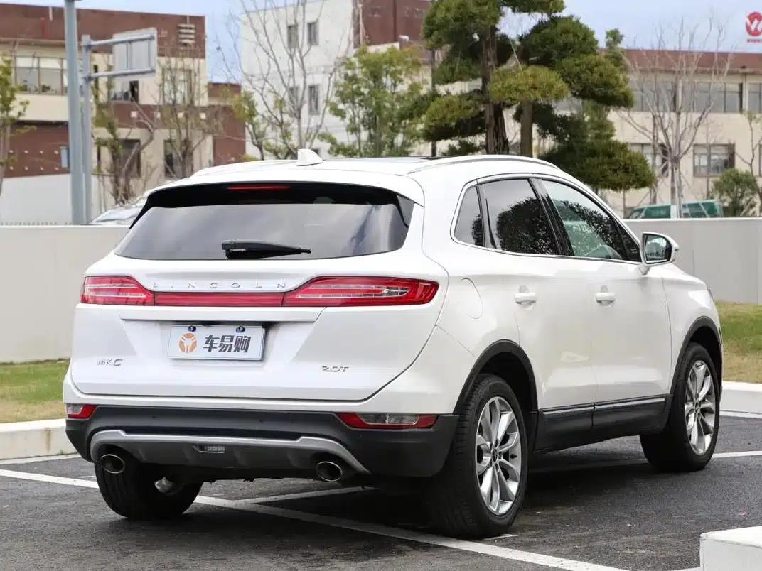Lincoln MKC 2017 2.0T 2WD Premium Edition — миниатюра 22