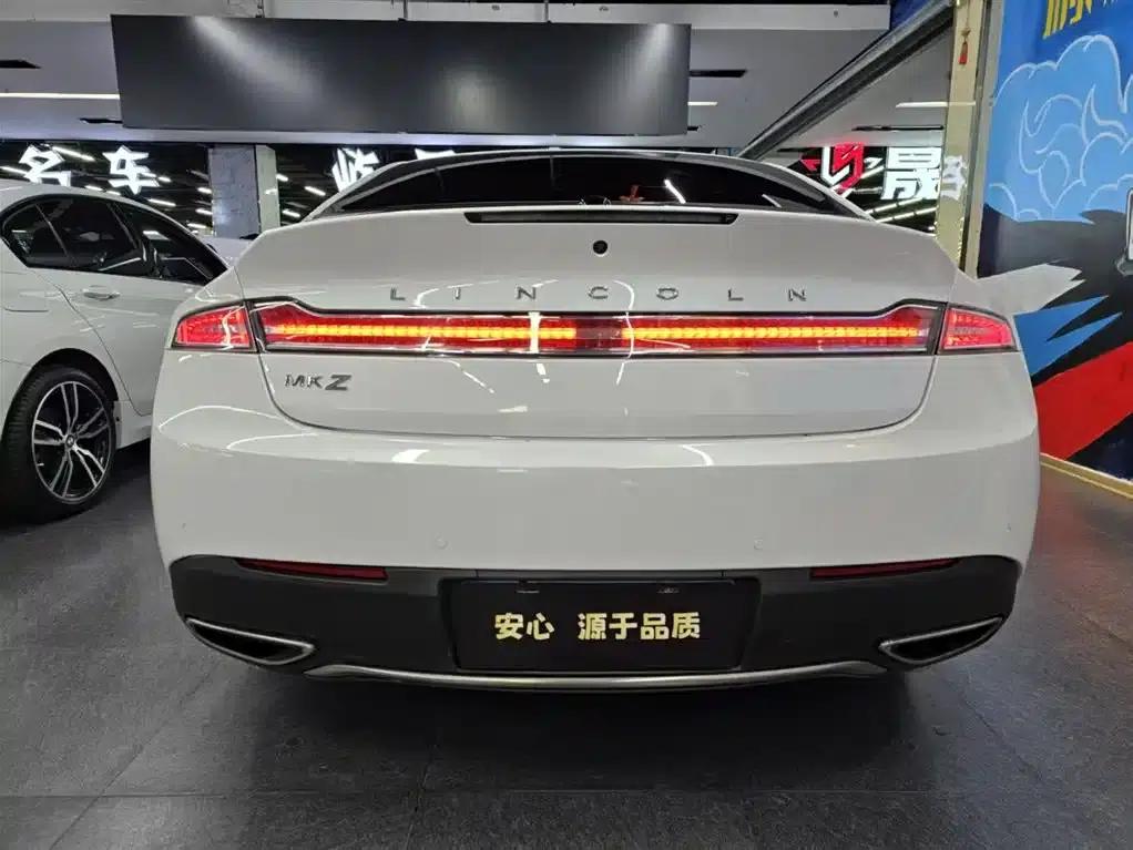 Lincoln MKZ 2020 2.0T Premium Edition — миниатюра 4