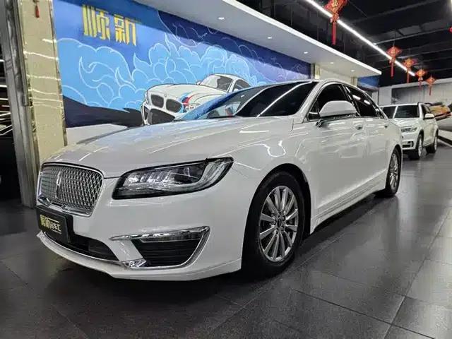 Lincoln MKZ 2020 2.0T Premium Edition