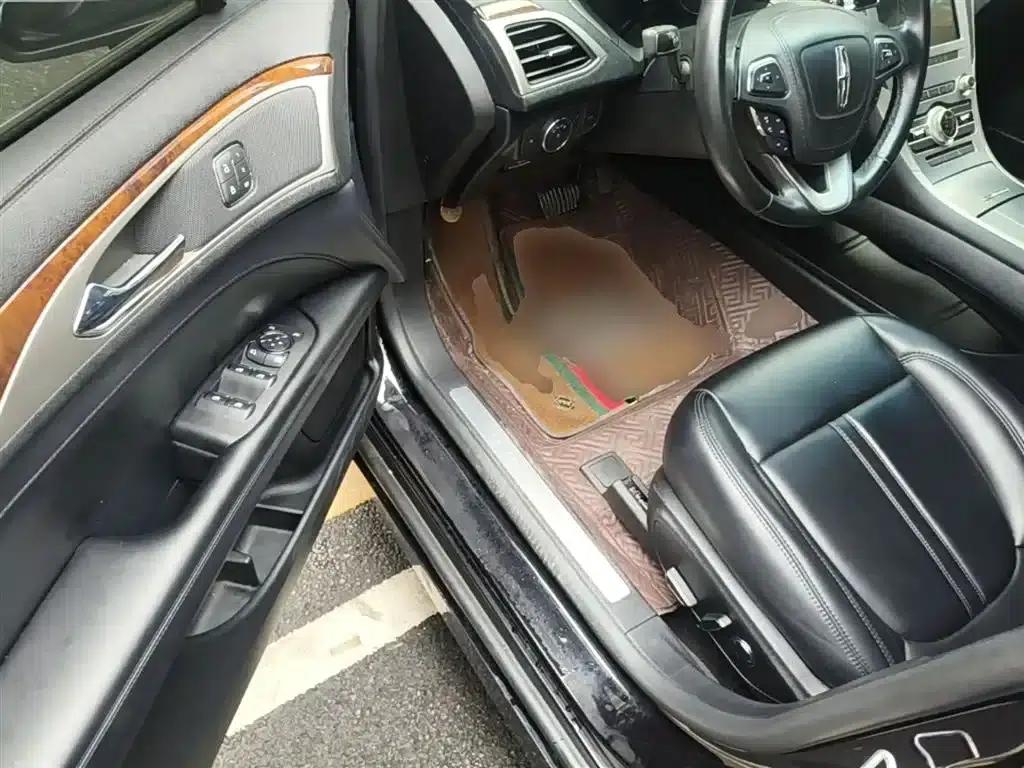 Lincoln MKZ 2020 2.0T Premium Edition — миниатюра 16