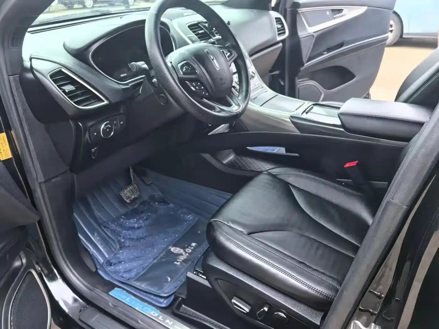 Lincoln MKX 2015 2.0T Two-Wheel Drive Premium Edition — миниатюра 7