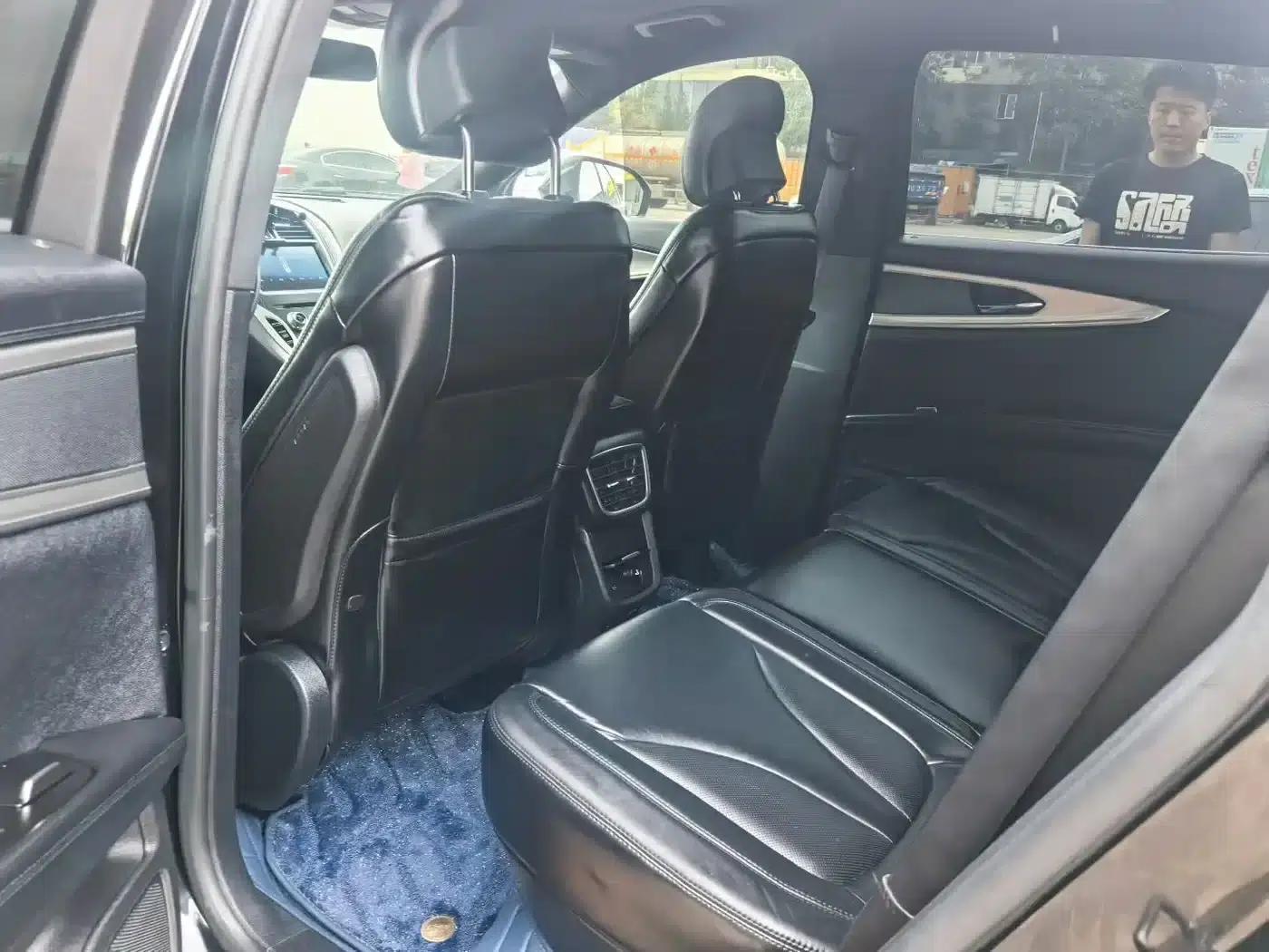 Lincoln MKX 2015 2.0T Two-Wheel Drive Premium Edition — миниатюра 8