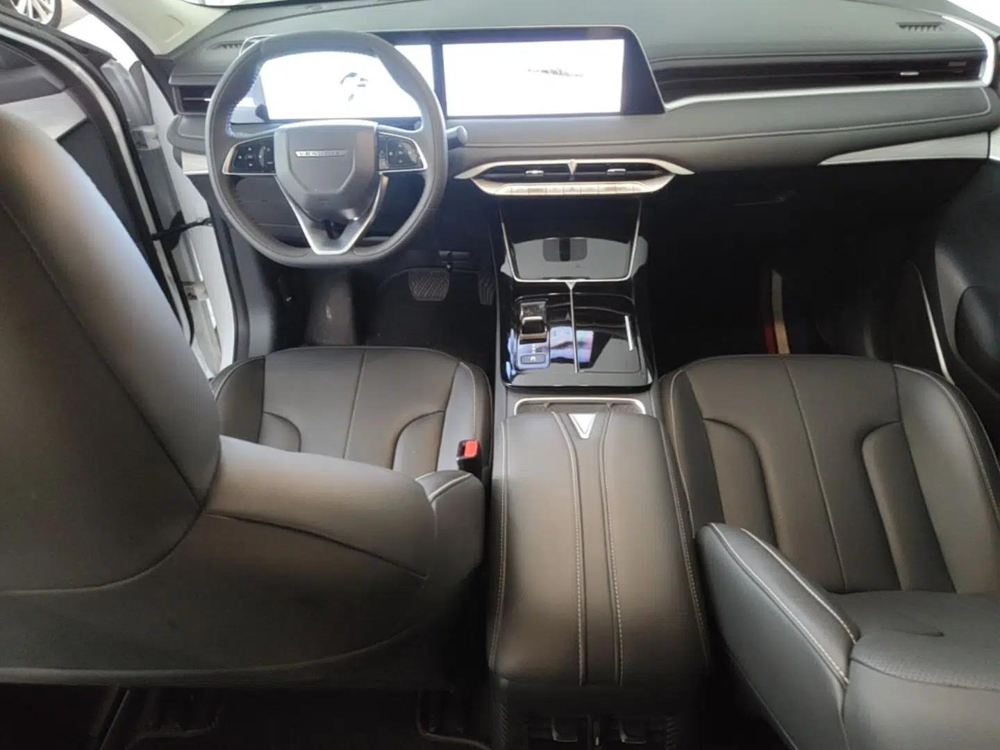 Venucia V DD-i 2025 Orca 150km Joyful Journey Edition — миниатюра 13