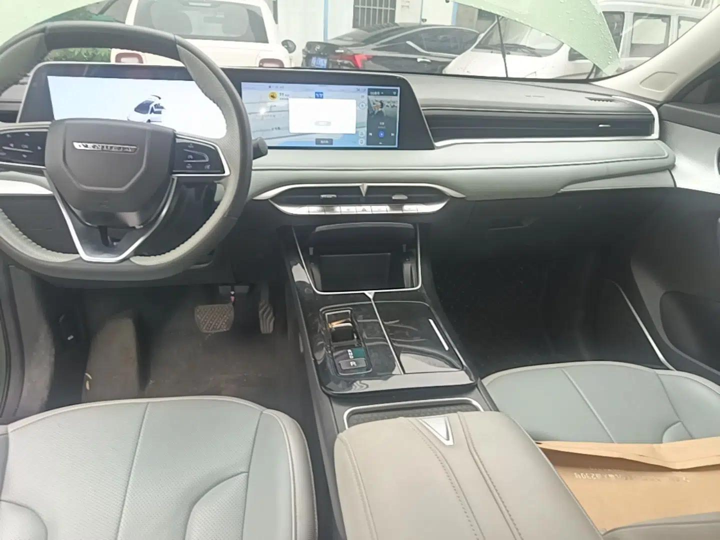 Venucia V DD-i 2023 110 km iE Version — миниатюра 17