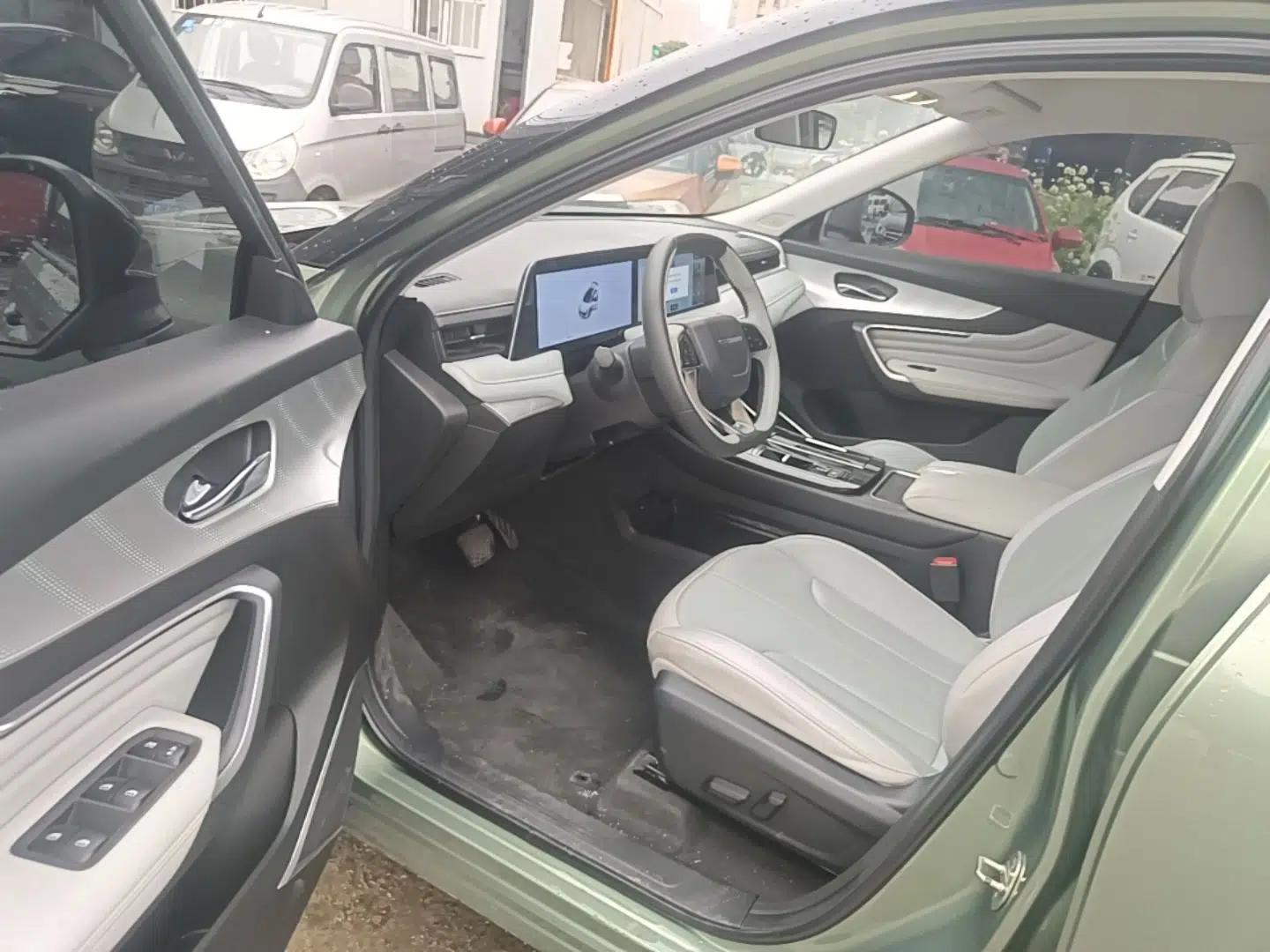 Venucia V DD-i 2023 110 km iE Version — миниатюра 19