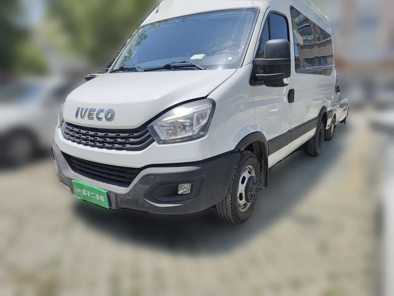 Iveco Eurocargo 2021 2.0T Manual Super Rui Long Wheelbase Short Overhang High Roof Side-Sliding Door F1A — миниатюра 1