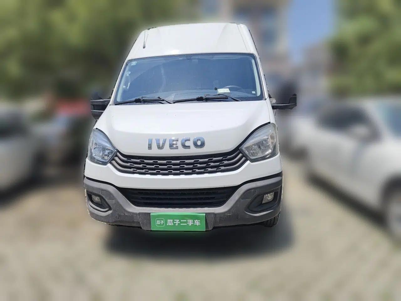 Iveco Eurocargo 2021 2.0T Manual Super Rui Long Wheelbase Short Overhang High Roof Side-Sliding Door F1A — миниатюра 2