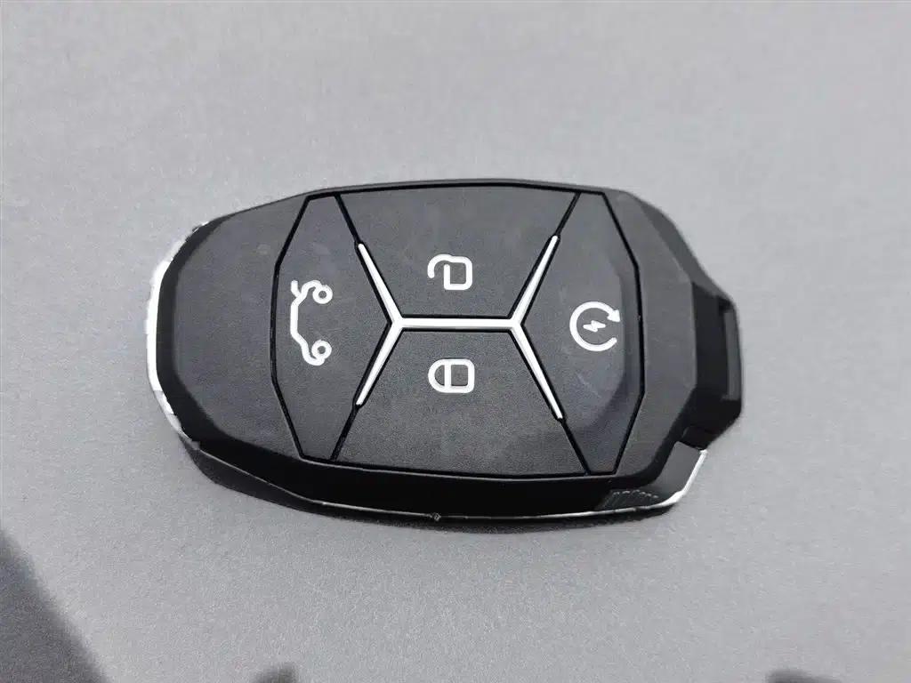 Lynk & Co 02 2018 2.0T DCT AWD Pro Edition (National V Emission Standard) — миниатюра 19