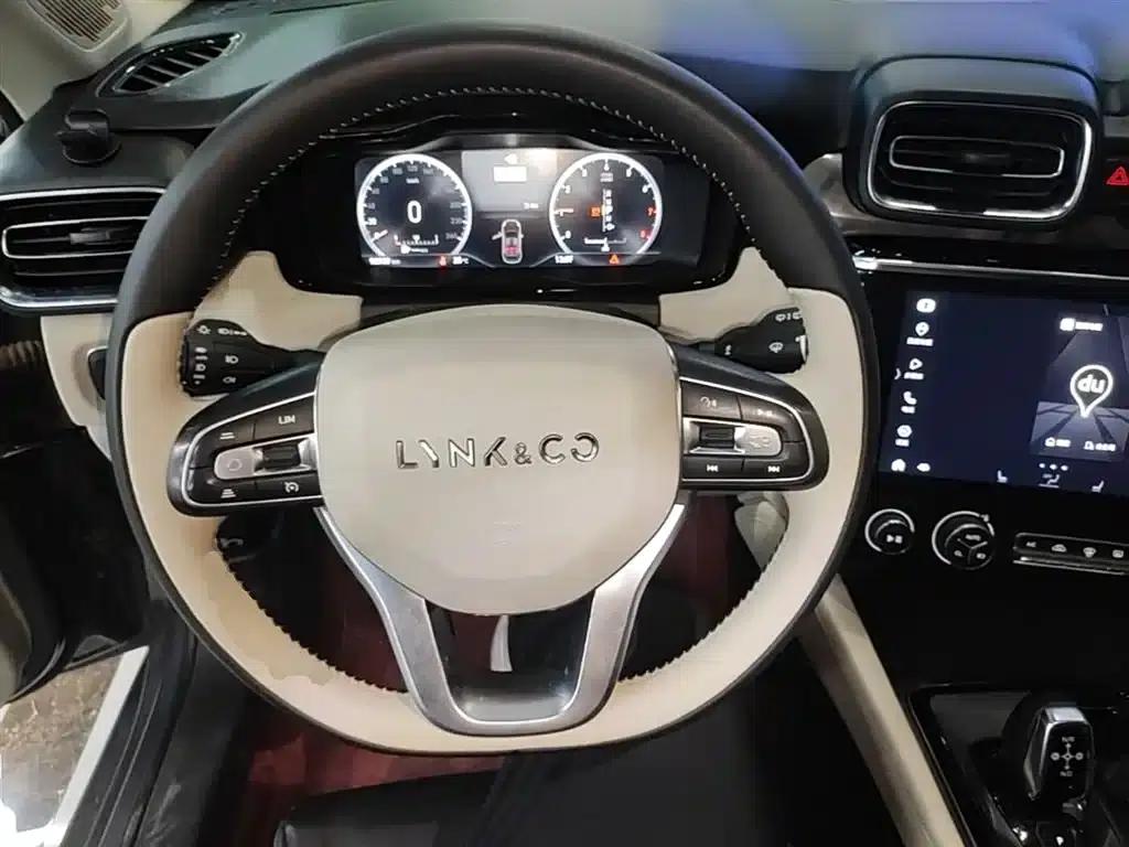 Lynk & Co 02 2019 1.5T DCT 2WD Pro Edition (China VI Emission Standard) — миниатюра 11