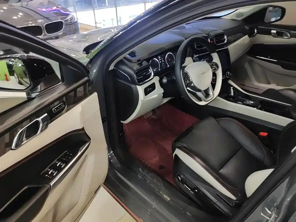 Lynk & Co 02 2019 1.5T DCT 2WD Pro Edition (China VI Emission Standard) — миниатюра 16